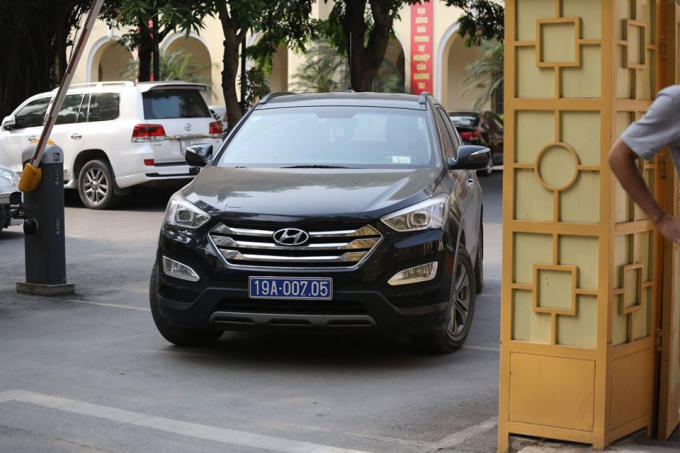 Đặng Anh Tuấn đã lợi dụng chức vụ là Chánh thanh tra - Bộ Thông tin và Truyền thông không tham mưu để Bộ trưởng chỉ đạo xử lý theo đề xuất của Đoàn kiểm t