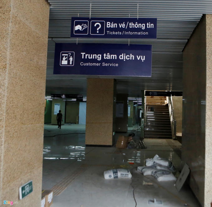Trước đó, đơn vị thi công dự kiến đầu tháng 4, toàn tuyến hoàn thiện toàn bộ phần xây lắp, trang trí kiến trúc và đưa vào chạy thử vào cuối tháng 9/2017.