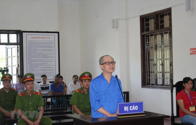 Bị cáo Nguyễn Văn Nghiêm khai nhận toàn bộ hành vi phạm tội tại phiên tòa. (Ảnh Vũ Hà/TTXVN)