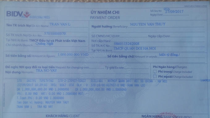 Một trong những biên lai chuyển tiền của nạn nhân cho đối tượng lừa đảo. Ảnh: CAQNg.
