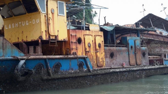 Hầu hết các thiết bị trên tàu cũng đã không còn khả năng sử dụng.