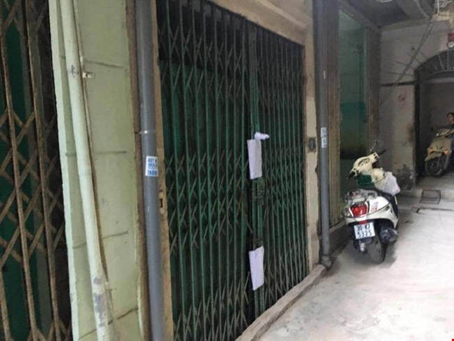 Ngôi nhà xảy ra vụ việc trên đang được niêm phong.