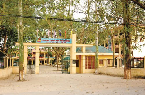 Trường THPT Dương Xá.