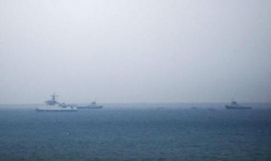 Tìm kiếm tại khu vực máy bay Tu-154 của Bộ Quốc phòng Nga gặp nạn ngày 25/12. (Ảnh: Reuters)