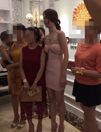 Bức ảnh gây xôn xao của Ngọc Trinh trong mấy ngày vừa qua.