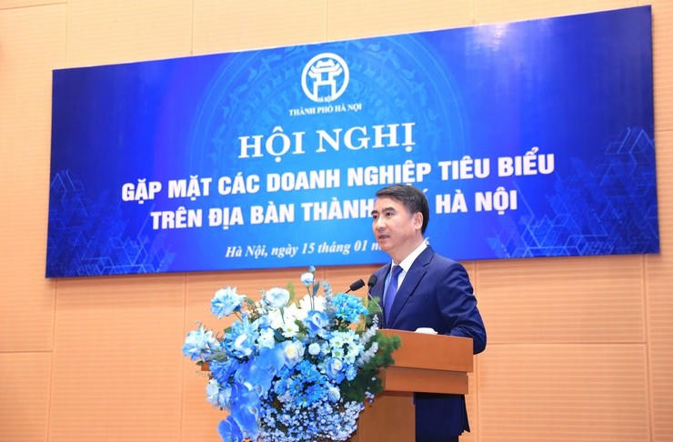 Phó Chủ tịch UBND thành phố Hà Nội Nguyễn Xuân Lưu phát biểu tại Hội nghị. Ảnh: Lê Hải.