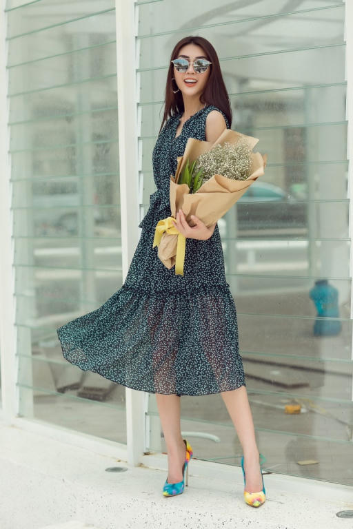 Hoa hậu Tường Linh gây thương nhớ khi diện thiết kế chấm bi