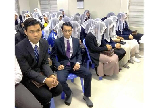 Một buổi truyền đạo trái phép của "Hội Thánh Đức Chúa Trời Mẹ" tại Hải Phòng. (Ảnh: Công an Hải Phòng)