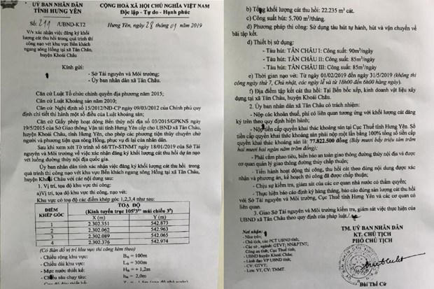 Văn bản xác nhận việc đăng ký khối lượng cát thu hồi trong quá trình thi công nạo vét khu vực bến khách ngang sông Hồng tại xã Tân Châu. (Ảnh: PV/Vietnam+).