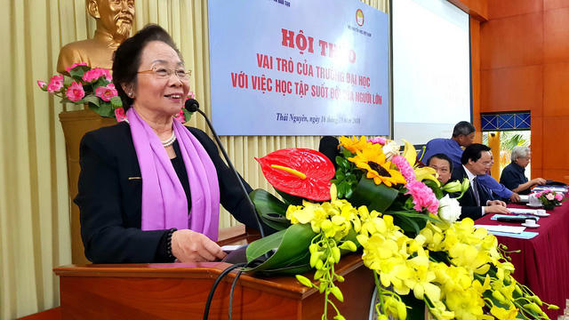 GS.TS Nguyễn Thị Doan, Chủ tịch TƯ Hội Khuyến học Việt Nam phát biểu.