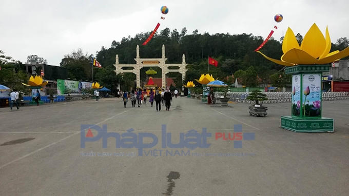 Mặc dù chương trình chưa chính thức bắt đầu, nhưng theo quan sát của Pháp luật Plus, mọi công tác chuẩn bị cho Đại lễ đã sẵn sàng.