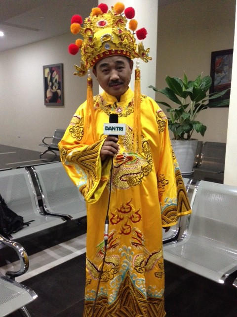 Ngọc Hoàng Quốc Khánh gửi lời chúc mừng năm mới tới độc giả Dân trí trong mỗi mùa Táo Quân.