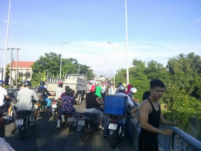 Nhiều người nghi ngờ anh C. đã nhảy xuống cầu này để tự tử.