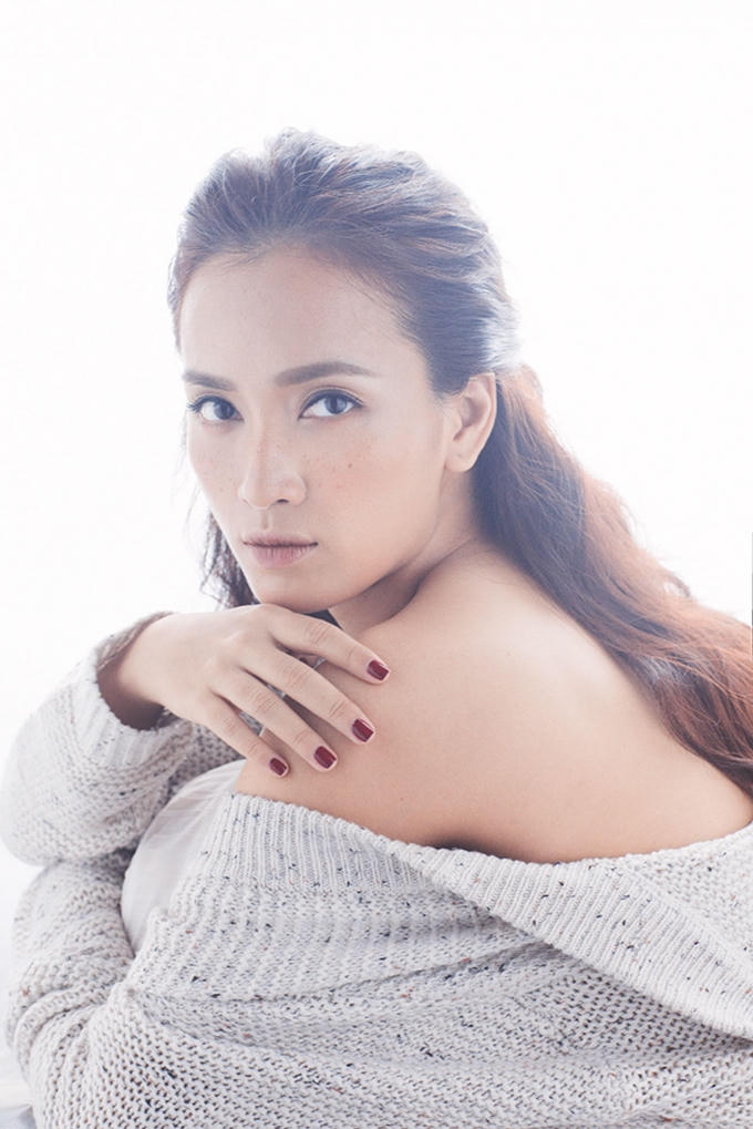 &Aacute;i Phương bất ngờ tung hit kể về t&igrave;nh cũ