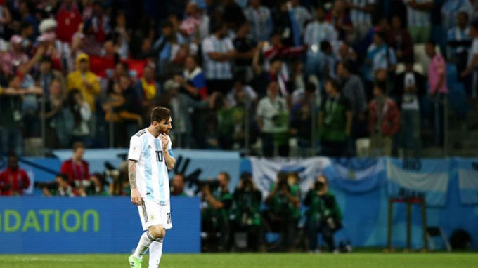 Hai hình ảnh trái ngược của Croatia và Argentina