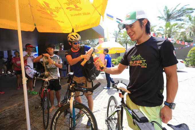 Trước giờ &ldquo;G&rdquo; Ironman 2017: Cuộc đổ bộ của những người th&eacute;p &ldquo;đốt n&oacute;ng&rdquo;  Đ&agrave; Nẵng