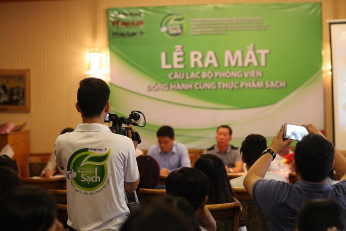 Lễ ra mắt thu hút sự chú ý và tham dự đưa tin của nhiều cơ quan thông tấn báo chí.