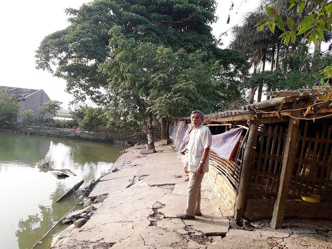 Ông Giáp chuẩn bị gầy dựng lại việc chăn nuôi sau lần trang trại gặp dịch bệnh.