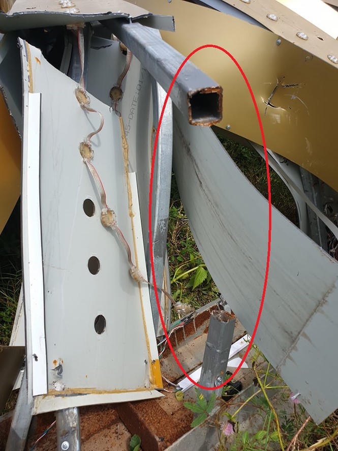 Lộ nguyên nhân công trình 11 tỷ đồng ở TP Vinh bị đổ gãy chỉ sau một trận giống lốc - ảnh 6