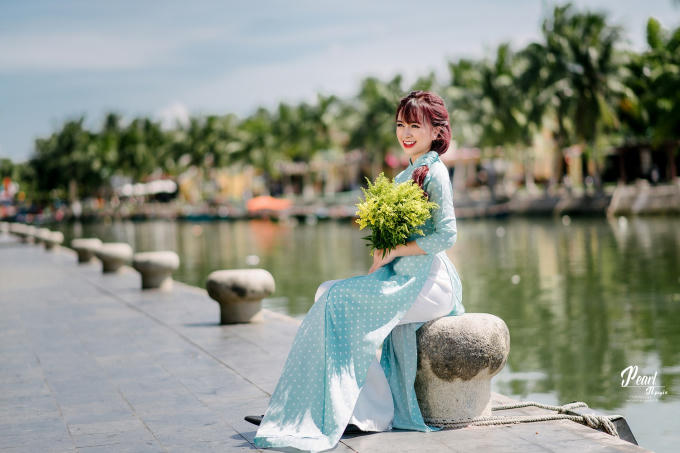 Gia Hân xây dựng cho mình hình ảnh thật chỉn chu, thanh lịch để gửi tới khán giả, những người hâm mộ cô trong thời gian qua.