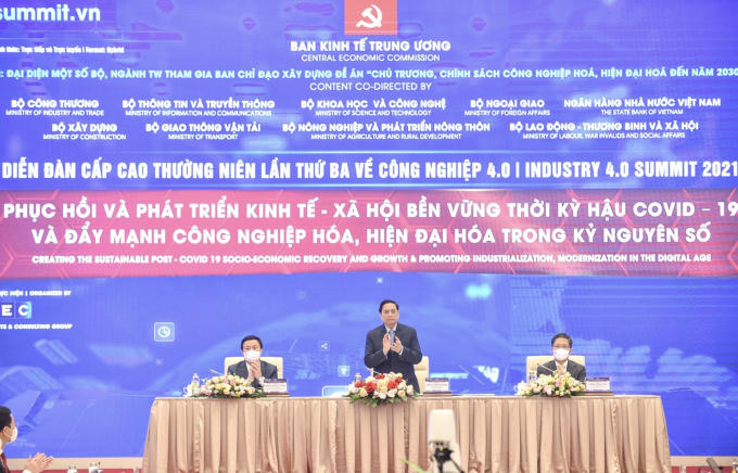 Diễn đàn cấp cao về công nghiệp 4.0 lần thứ 3 gồm 10 phiên hội thảo chuyên đề (diễn ra từ ngày 9/11-18/11/2021) và phiên toàn thể (sáng 6/12).