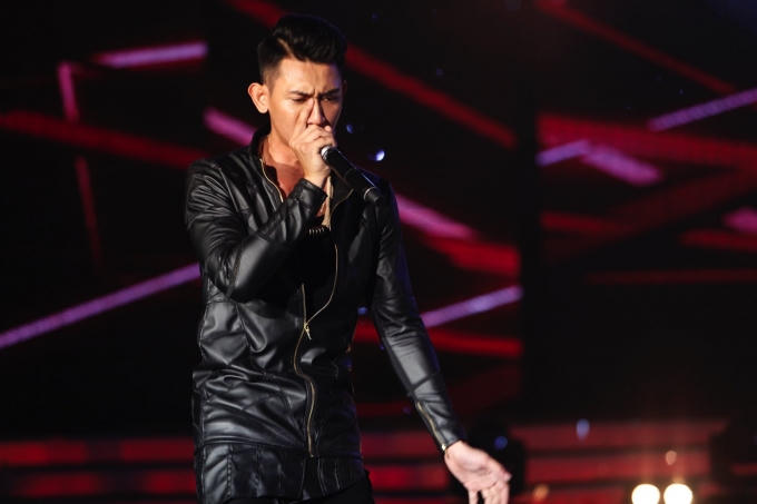 Bộ 3 gi&aacute;m khảo Vietnam Got talent &ldquo;quẩy&rdquo; hết cỡ với ch&agrave;ng beatboxer &ldquo;qu&aacute;i vật