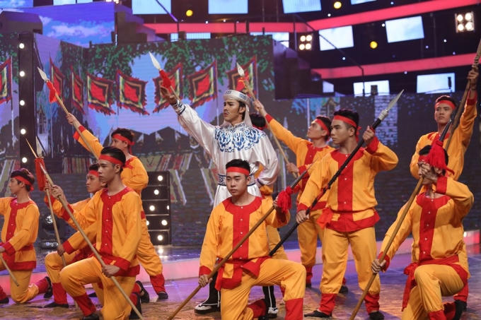Sự đầu tư chỉn chu của Hương Lúa đã nhận được lời khen tặng từ nhà báo Minh Đức.