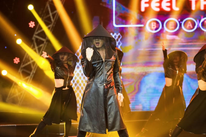 Noo Phước Thịnh l&agrave;m ho&agrave;ng tử b&oacute;ng đ&ecirc;m trong &Acirc;m Nhạc &amp;amp; Bước Nhảy