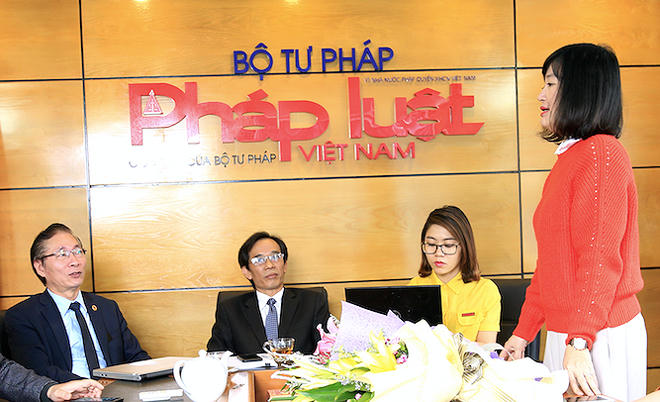 Cùng tham dự Chương trình có bà Ngô Quỳnh Hoa, Phó Vụ trưởng Vụ Phổ biến giáo dục pháp luật, Bộ Tư pháp.