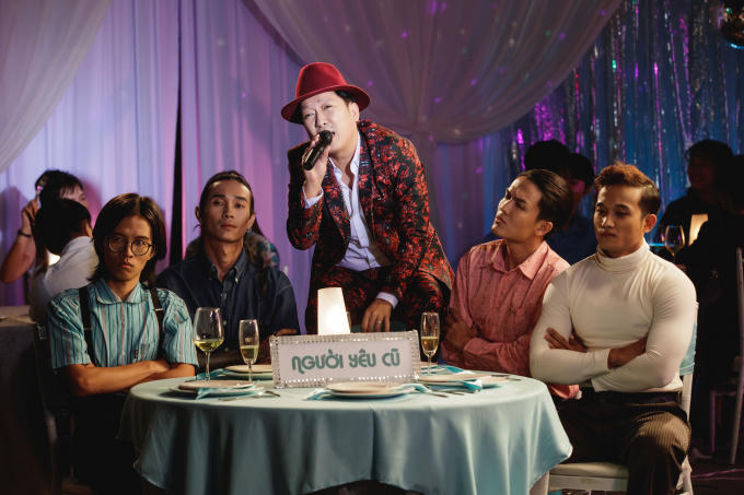 Mr. Đàm rủ hội nghệ sĩ độc thân cùng đóng MV “Một mình có sao đâu