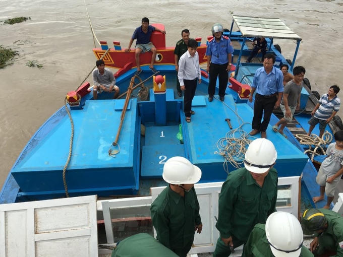 Các phương án được đưa ra để cứu tàu và bảo vệ tàu.