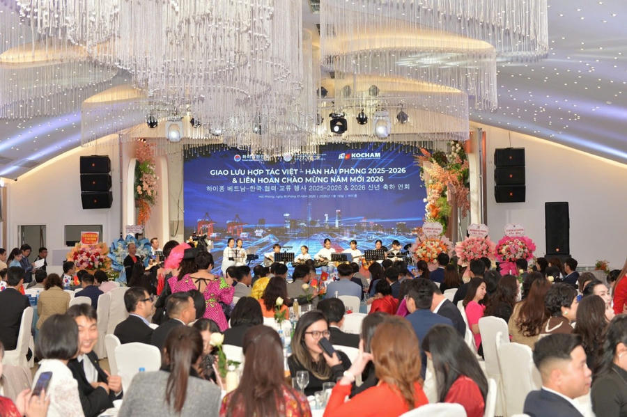 Quang cảnh buổi sự kiện giao lưu hợp tác.