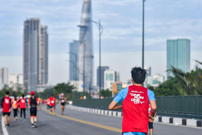 Giải Marathon Quốc Tế TP.HCM Techcombank 2018: Cả gia đình, công ty, bạn bè có thể cùng nhau chạy