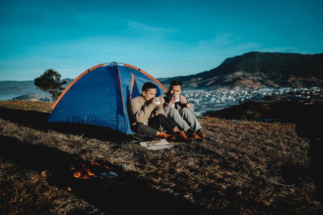 ... những chuyến đi du lịch đến những khung trời tuyệt đẹp bên nhau.