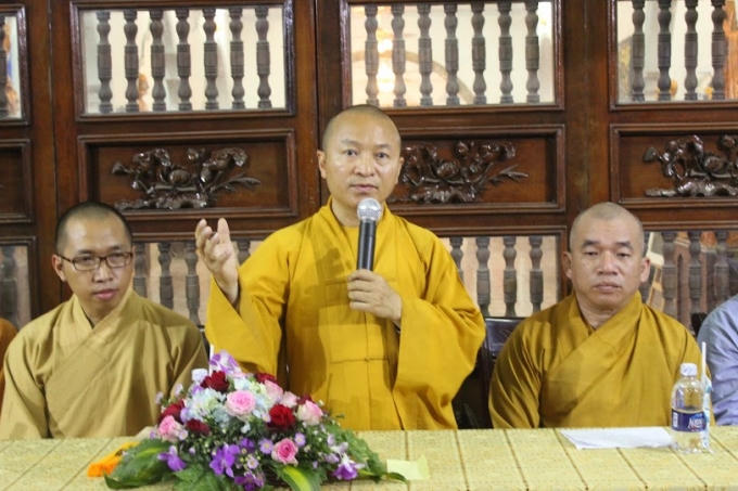 Hòa thượng Thích Nhật Từ - Trưởng ban văn hóa GHPGVN tại thành phố Hồ Chí Minh, phát biểu tại buổi lễ khai mạc.