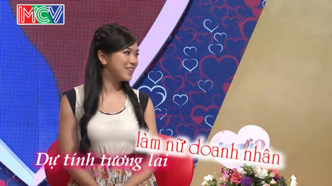 C&ocirc; g&aacute;i mạnh bạo với nhiều ho&agrave;i b&atilde;o to lớn.