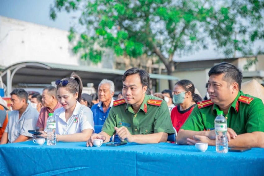 Các đại biểu tham dự Chương trình.