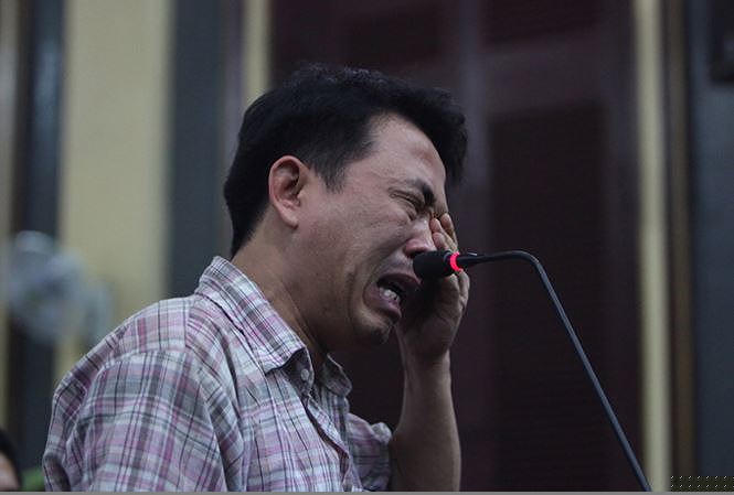 Chủ tịch, Tổng giám đốc VN PharmaTrần Minh Hùng tại phiên tòa phúc thẩm tháng 10/2017. Ảnh: Tân Châu