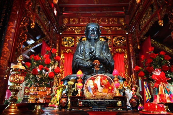Tượng Trấn Vũ ở đền Quán Thánh (Ba Đình, Hà Nội)