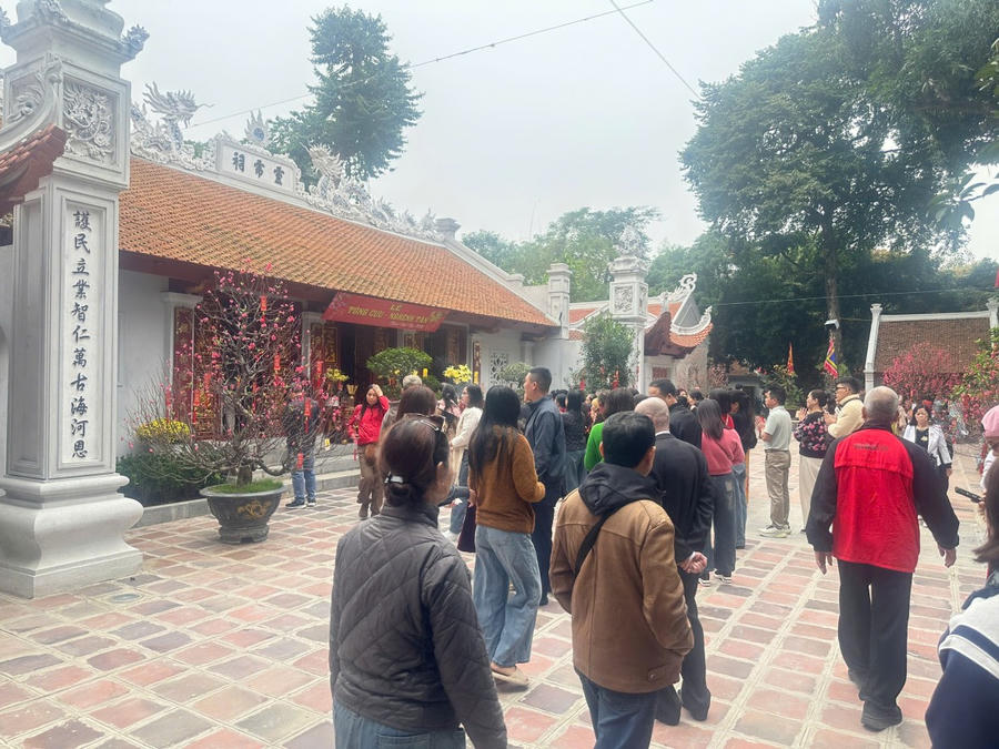 Di tích Quốc gia đặc biệt Đền Voi Phục - Thủ Lệ xưa kia là ngôi đền của người dân làng Thủ Lệ.