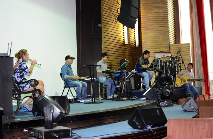 Bằng Kiều luyện tập cho đêm nhạc "Đời ca sĩ".