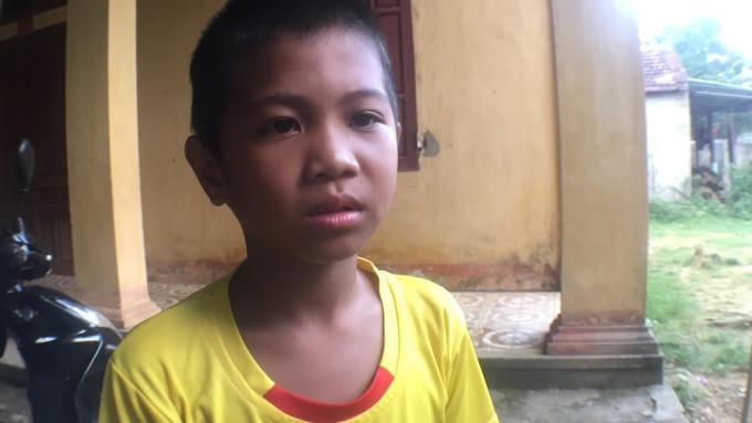 Lô Dương Tú "người anh hùng" nhỏ tuổi đã dũng cảm cứu hai bạn nhỏ bị đuối nước.