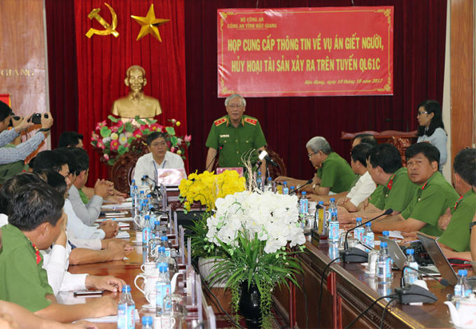 Công an họp báo thông tin vụ án.