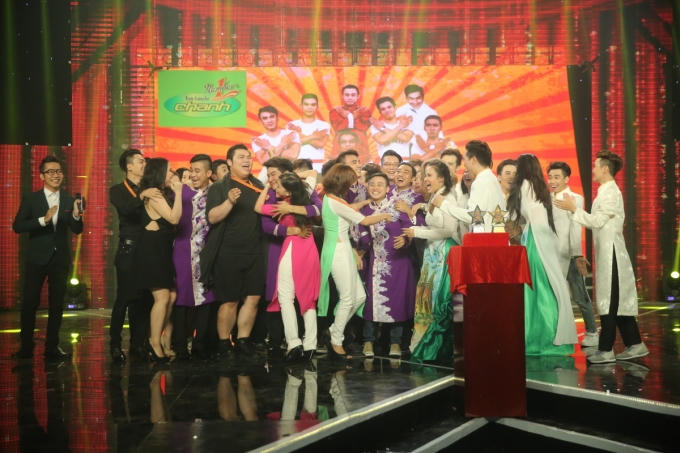 Nhóm XPRO giành quán quân.