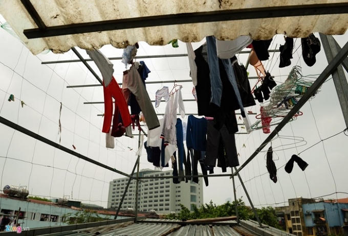 Chỗ phơi quần áo rộng rãi.