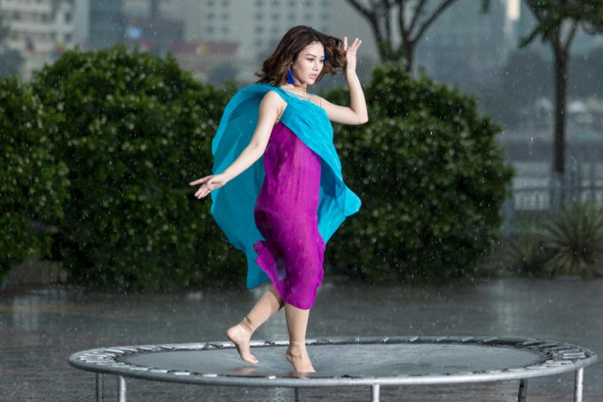 Kỳ Duyên chiến thắng thẳng tay loại Thùy Dung