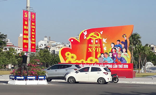 Không khí chào mừng Đại hội đại biểu Đảng bộ tỉnh Hải Dương lần thứ XVII rộn ràng khắp nơi.