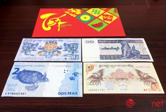 Bộ tiền 4 tờ tứ linh "Long - lân - quy - phụng" này được bán với giá 140 ngàn đồng. 4 tờ tiền này được phát hành ở 3 quốc gia là Bhutan (tiền in hình con rồng), Myanmar (kỳ lân), Basil (rùa) và Bhutan (phụng).