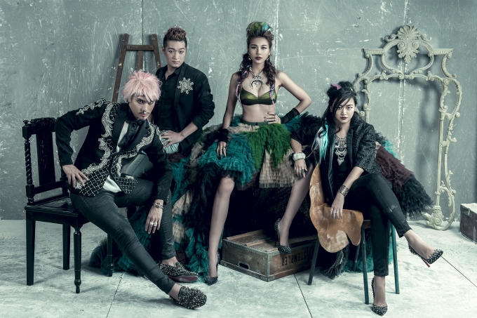 Loạt ảnh đậm chất punk rock cá tính của bộ tứ quyền lực Vietnam's Next Top Model 2016