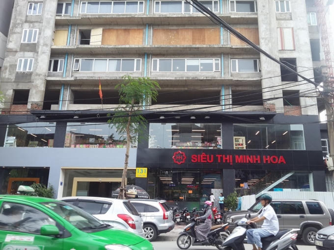 Mặt tiền của dự án đã được hoàn thiện và cho thuê để mở cửa hàng bán rượu vang nhập ngoại, thậm chí là mở siêu thị.